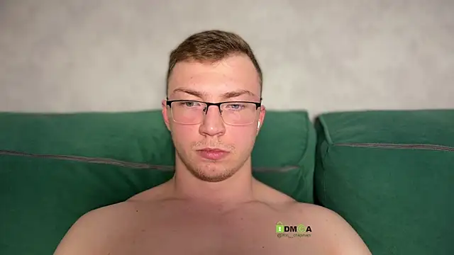 Snapshot of iron__chap chatting on 04/08/26, 09:26 iron chap online show from 04/08/26, 09:26