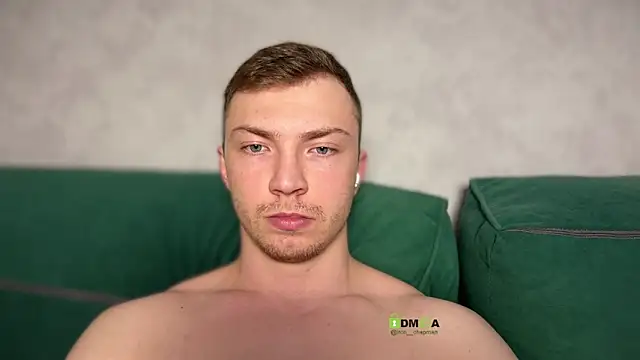 Snapshot of iron__chap chatting on 04/12/26, 08:36 iron chap online show from 04/12/26, 08:36