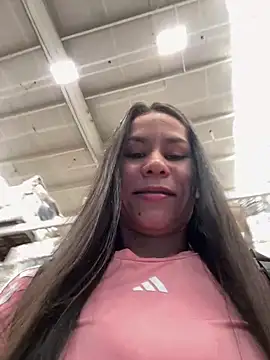 Snapshot of dominantandsubmissiveshow chatting on 01/02/25, 06:56 dominantandsubmissiveshow online show from 01/02/25, 06:56