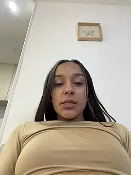 Snapshot of dominantandsubmissiveshow chatting on 02/25/25, 05:36 dominantandsubmissiveshow online show from 02/25/25, 05:36