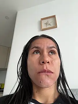 Snapshot of dominantandsubmissiveshow chatting on 10/18/25, 09:04 dominantandsubmissiveshow online show from 10/18/25, 09:04