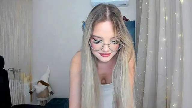 FloweryLove 1 online show from 01/12/25, 03:03