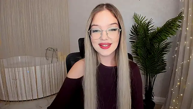 FloweryLove 1 online show from 01/14/25, 06:17