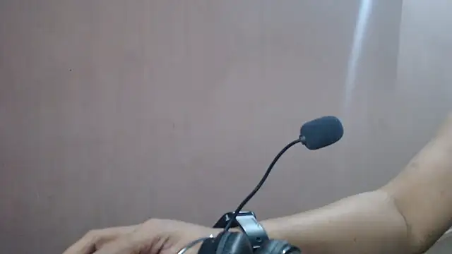 Snapshot of sexy_jaaan chatting on 12/16/24, 01:11 sexy jaaan online show from 12/16/24, 01:11