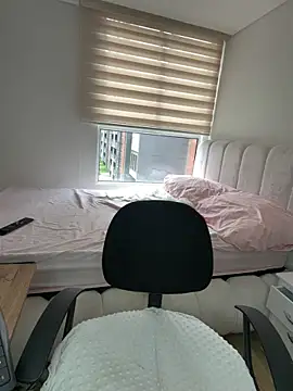 Snapshot of Zoe_olsen chatting on 04/08/26, 04:40 Zoe olsen online show from 04/08/26, 04:40