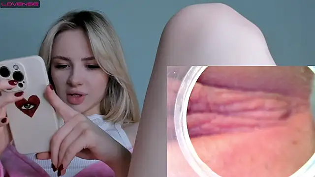 Snapshot of jannemary chatting on 01/23/25, 04:19 jannemary online show from 01/23/25, 04:19