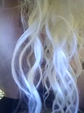 Impression222 online show from 03/05/25, 01:06