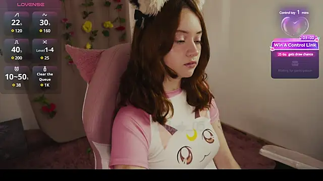 molly russell online show from 03/08/25, 06:16