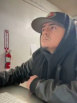 Snapshot of PeterGrandee chatting on 12/26/24, 04:47 PeterGrandee online show from 12/26/24, 04:47