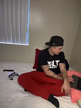 Snapshot of PeterGrandee chatting on 01/21/25, 11:55 PeterGrandee online show from 01/21/25, 11:55