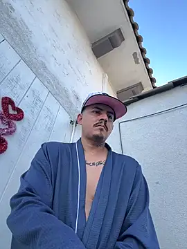 Snapshot of PeterGrandee chatting on 01/25/25, 11:54 PeterGrandee online show from 01/25/25, 11:54