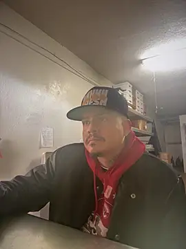 Snapshot of PeterGrandee chatting on 01/30/25, 07:59 PeterGrandee online show from 01/30/25, 07:59