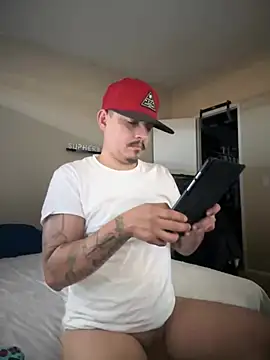 Snapshot of PeterGrandee chatting on 02/04/25, 08:49 PeterGrandee online show from 02/04/25, 08:49