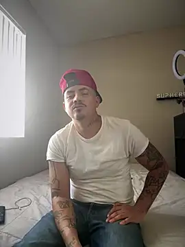 Snapshot of PeterGrandee chatting on 02/07/25, 08:10 PeterGrandee online show from 02/07/25, 08:10