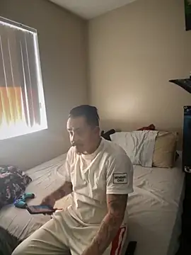 Snapshot of PeterGrandee chatting on 09/15/25, 04:07 PeterGrandee online show from 09/15/25, 04:07