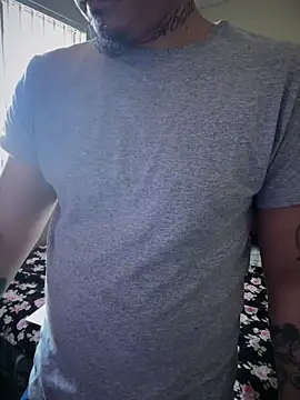 Snapshot of PeterGrandee chatting on 11/19/25, 08:31 PeterGrandee online show from 11/19/25, 08:31