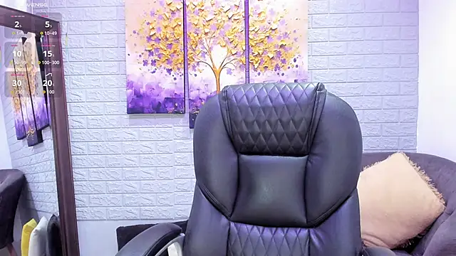 Paula Desousa online show from 11/29/25, 07:28