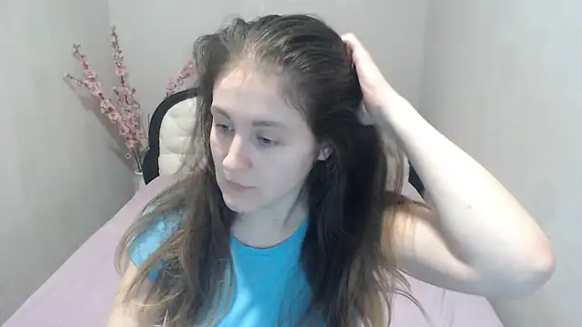 Snapshot of Holliy_Cooper chatting on 03/16/26, 07:56 Holliy Cooper online show from 03/16/26, 07:56