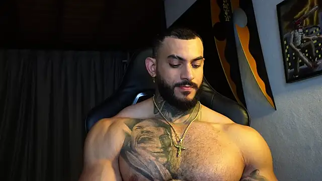 Snapshot of jacksonc_ chatting on 04/21/26, 01:42 jacksonc online show from 04/21/26, 01:42