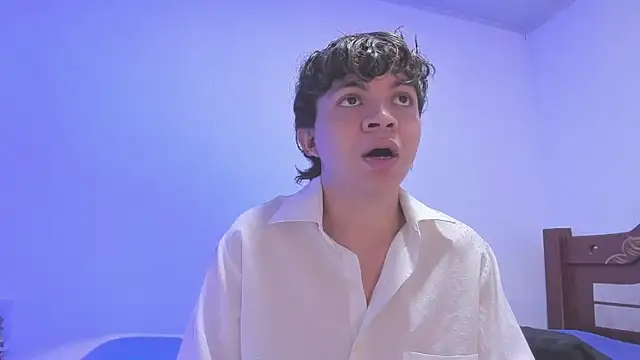 Snapshot of Lucaas_King chatting on 01/20/25, 02:03 Lucaas King online show from 01/20/25, 02:03