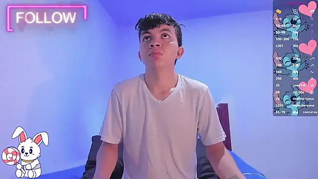 Snapshot of Lucaas_King chatting on 02/22/25, 10:51 Lucaas King online show from 02/22/25, 10:51