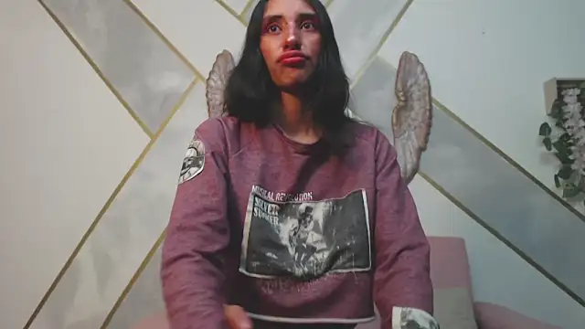 RoxanaCyrano  online show from 02/21/25, 10:15