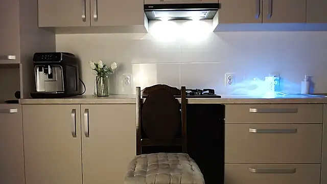  Anna Montana online show from 03/17/25, 09:02