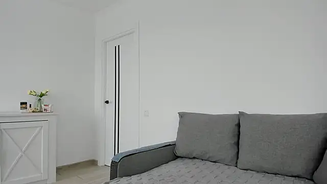  Anna Montana online show from 11/17/25, 12:11