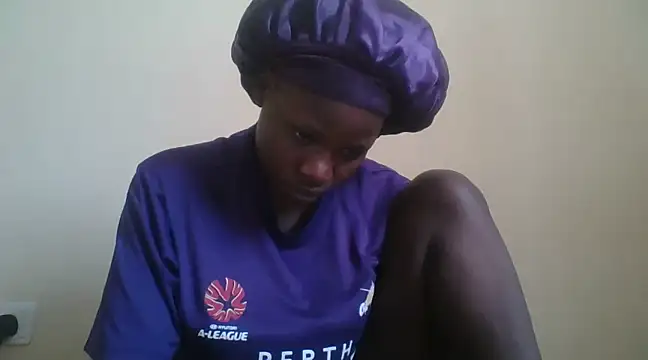 Snapshot of prettychic5 chatting on 12/26/24, 08:39 prettychic5 online show from 12/26/24, 08:39