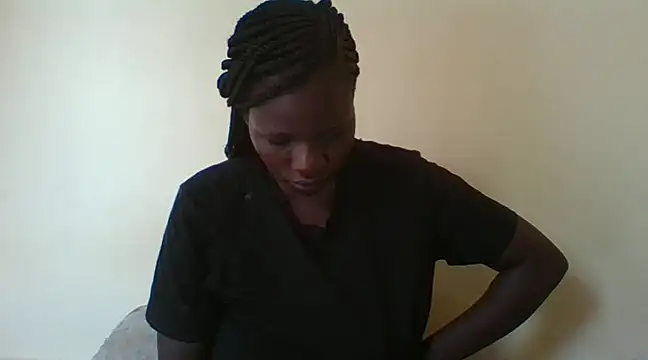 Snapshot of prettychic5 chatting on 01/29/25, 05:30 prettychic5 online show from 01/29/25, 05:30