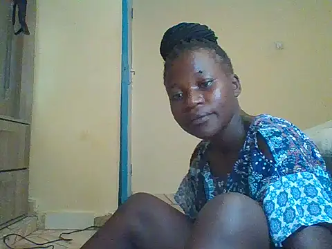 Snapshot of prettychic5 chatting on 11/26/25, 08:04 prettychic5 online show from 11/26/25, 08:04