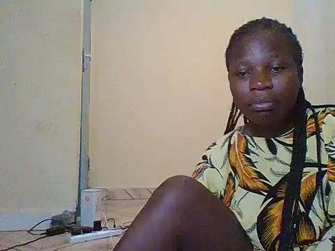 prettychic5 online show from 02/03/26, 12:21