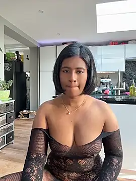 Snapshot of RoseMelanie chatting on 04/09/26, 06:52 RoseMelanie online show from 04/09/26, 06:52