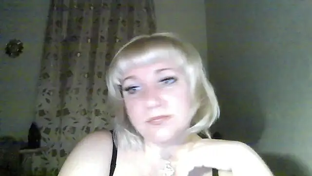 Snapshot of MeilomaWesa chatting on 02/05/26, 06:45 MeilomaWesa online show from 02/05/26, 06:45