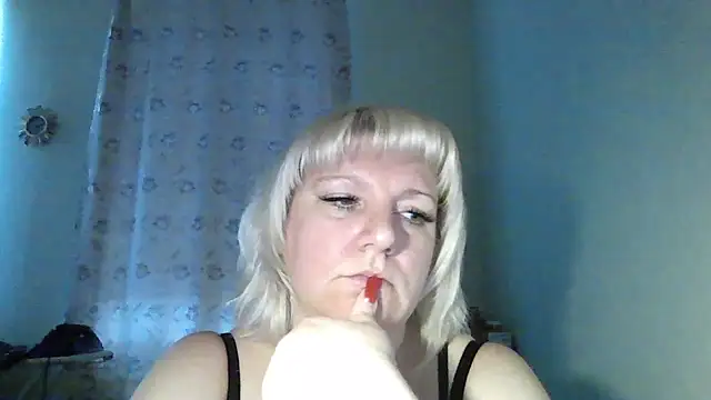 Snapshot of MeilomaWesa chatting on 03/04/26, 11:38 MeilomaWesa online show from 03/04/26, 11:38