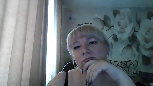 Snapshot of MeilomaWesa chatting on 04/23/26, 10:58 MeilomaWesa online show from 04/23/26, 10:58