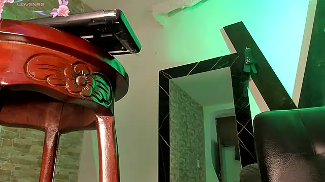 isabelsexysmile  online show from 12/15/24, 12:29