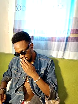 Snapshot of BIGDICKMULLAH chatting on 03/08/26, 10:41 BIGDICKMULLAH online show from 03/08/26, 10:41