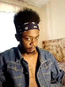 Snapshot of BIGDICKMULLAH chatting on 04/07/26, 08:48 BIGDICKMULLAH online show from 04/07/26, 08:48