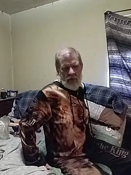 Snapshot of cmagic9 chatting on 12/21/25, 08:38 cmagic9 online show from 12/21/25, 08:38