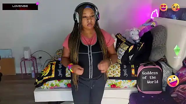 temptressbeauty24 online show from 02/22/25, 08:42