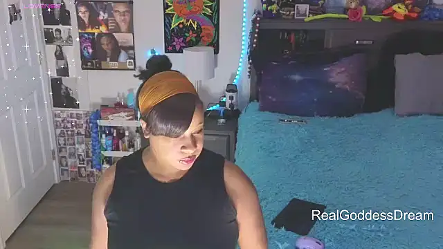 temptressbeauty24 online show from 02/02/26, 03:16