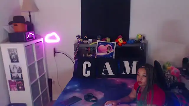 temptressbeauty24 online show from 02/28/26, 12:11