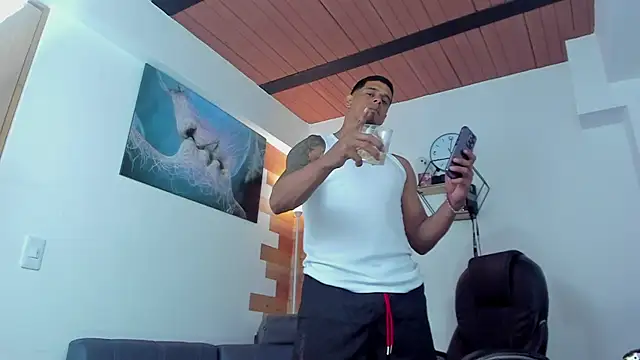 vincen jose online show from 03/05/25, 02:25