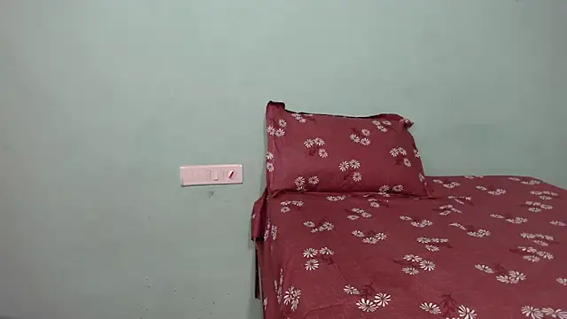 shrutitelugu69 online show from 02/18/26, 02:02