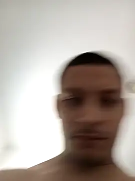 emrehliug12 online show from 11/24/25, 05:56