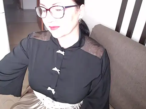 Snapshot of Alma44 chatting on 04/08/26, 07:08 Alma44 online show from 04/08/26, 07:08