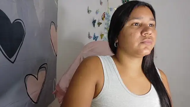 Snapshot of lucy_hairypussy83 chatting on 12/04/25, 01:09 lucy hairypussy83 online show from 12/04/25, 01:09