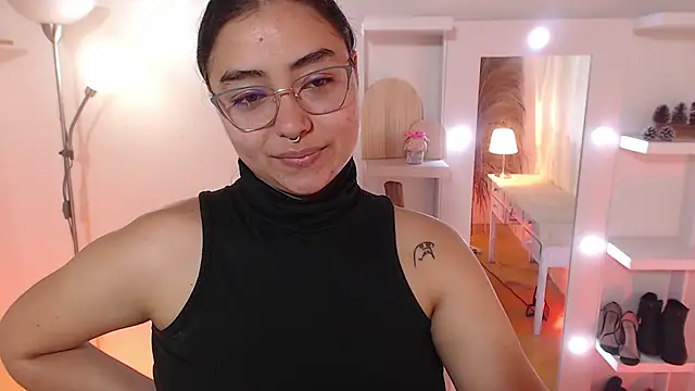  Kim  M online show from 11/10/25, 12:59