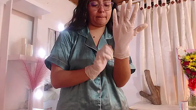  Kim  M online show from 02/02/26, 02:27